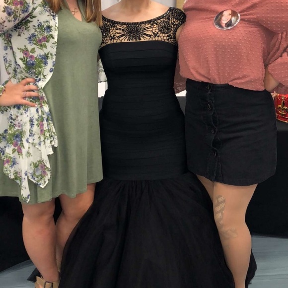 Sherri Hill size 8! Style 50014 - Picture 5 of 5